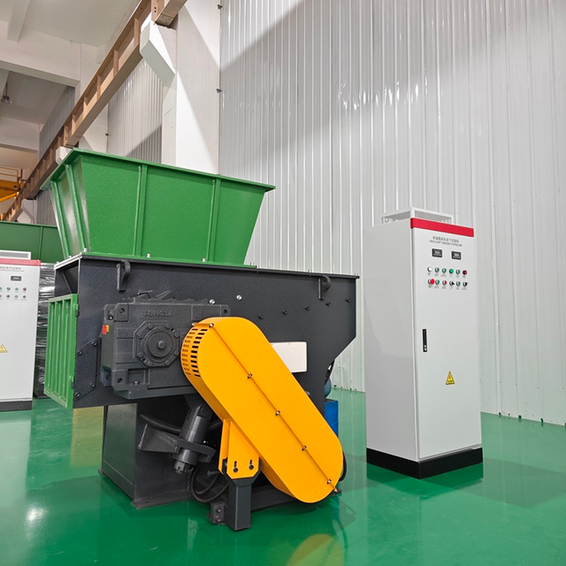 PET Fiber Shredder Machine